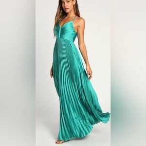 Lulus Dreaming in Color Maxi Dress NWT Size Small